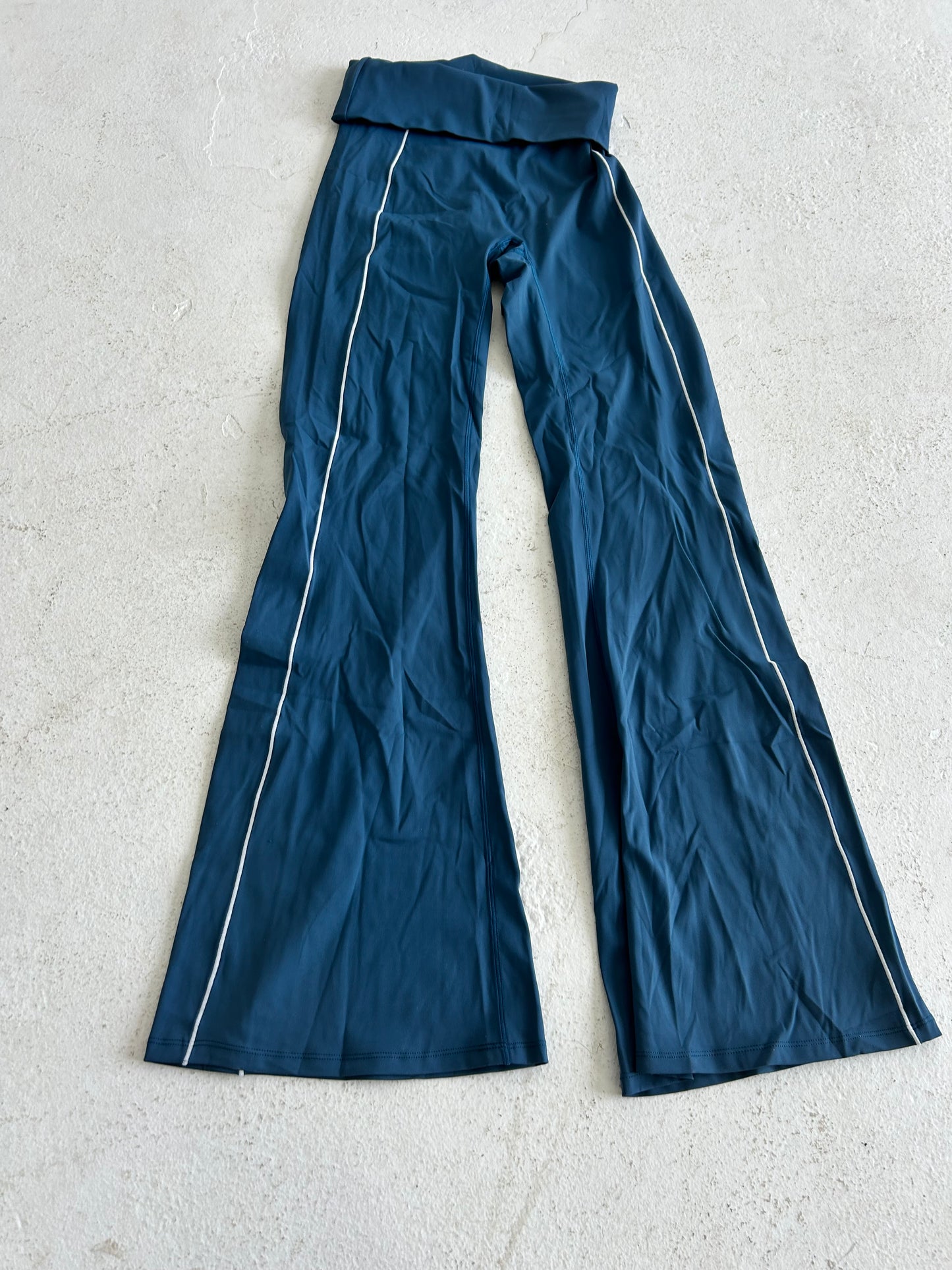 25’ FLARE ROLL OVER FLARE PANTS