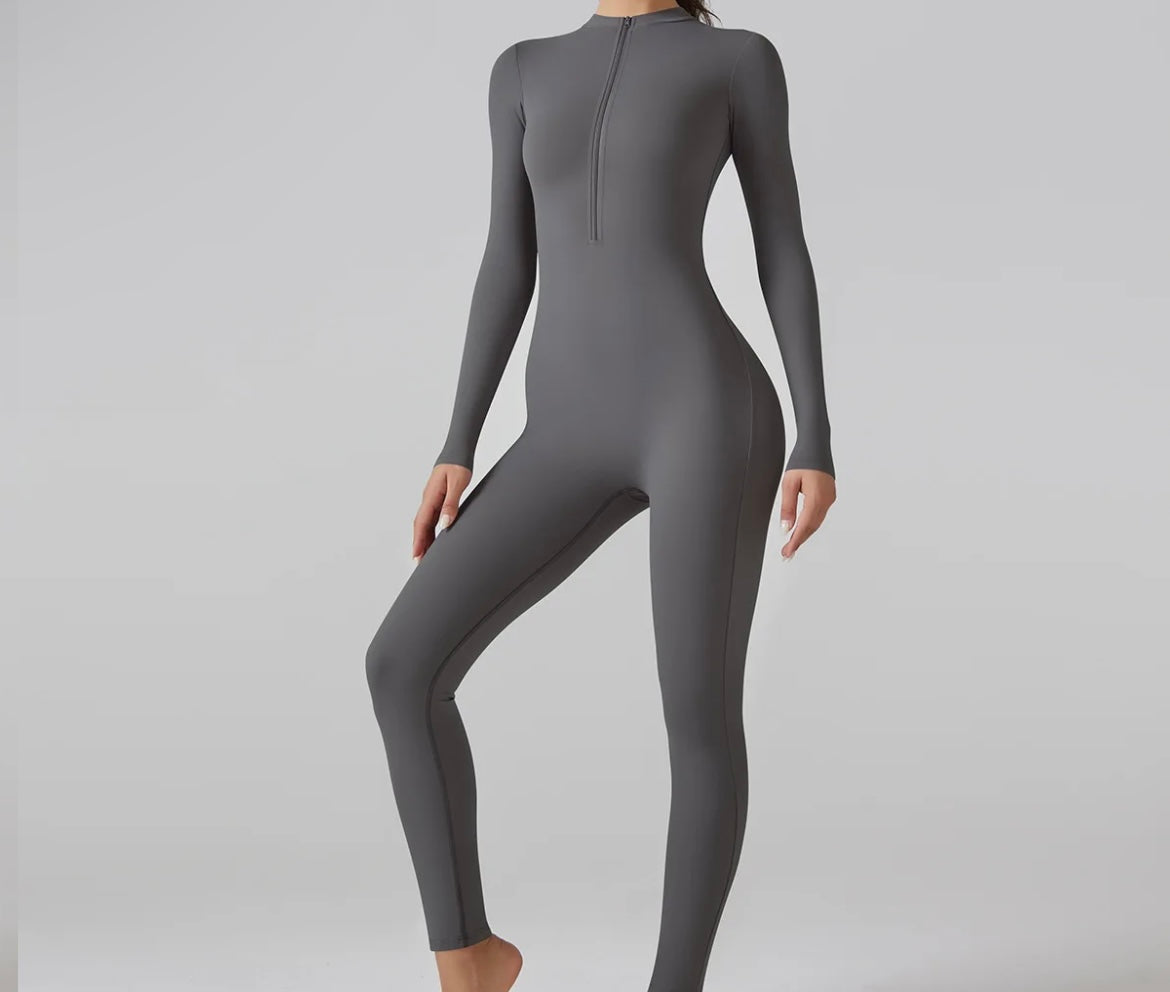 ESSENTIAL JUMPSUIT ALL COLORS