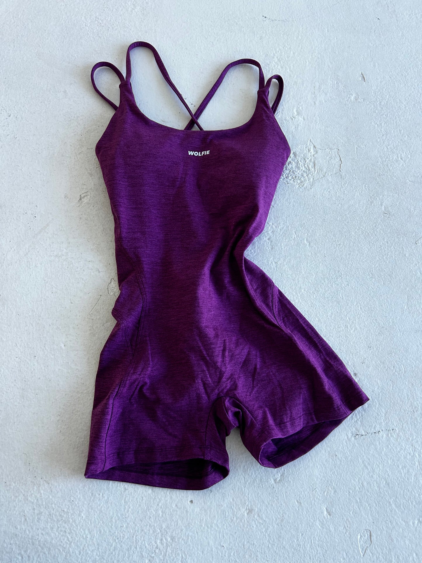 25’ CRISS CROSS BODYSUIT
